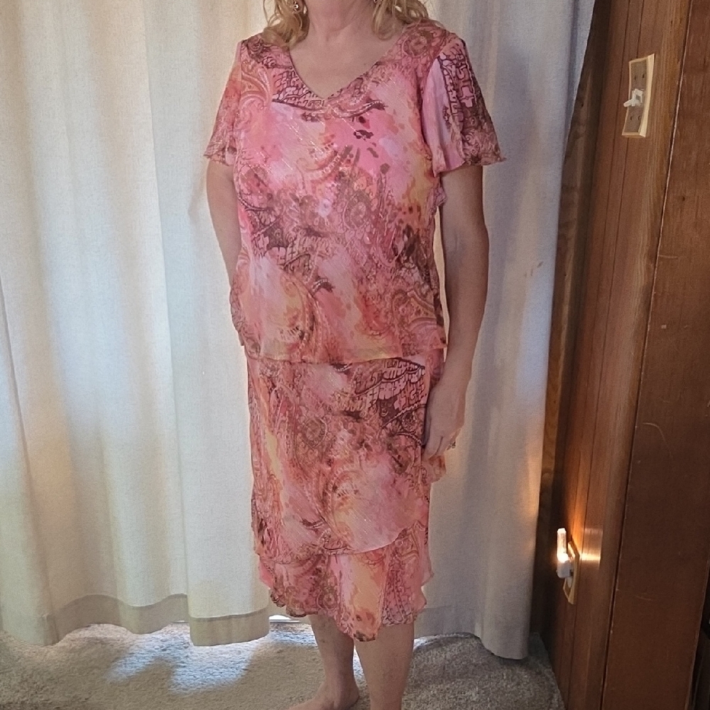 R & M Richards Pink and Orange Skirt Set